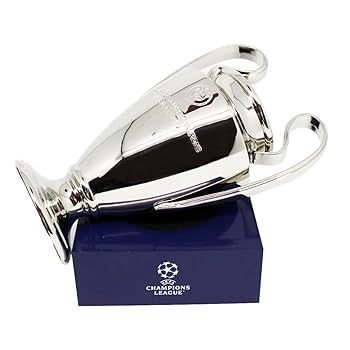【激レア】ACミラン チャンピオンズリーグ優勝記念 フィギュア 12体セット Amazon | UEFAチャンピオンズリーグ ビッグイヤー 3Dミニチュア